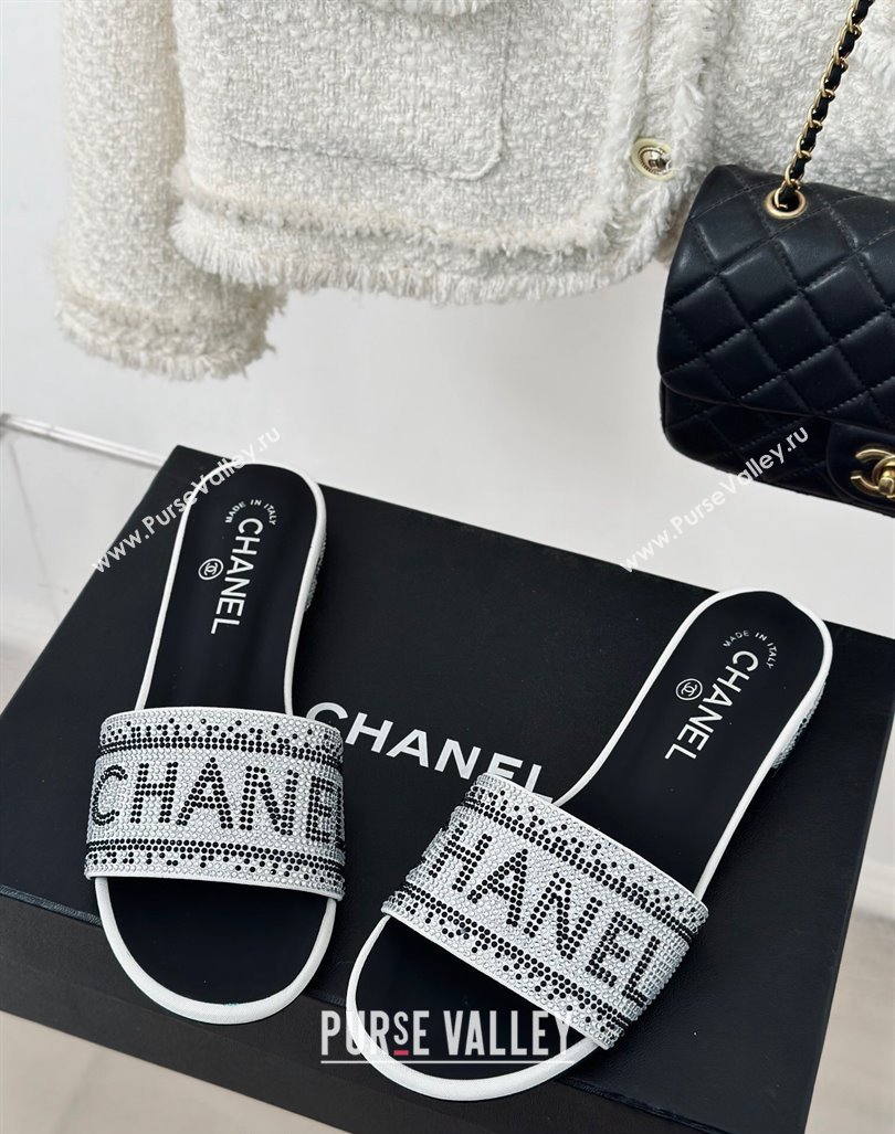 Chanel Crystals Flat Slide Sandals with Logo Band White 2024 0223 (MD-240223102)