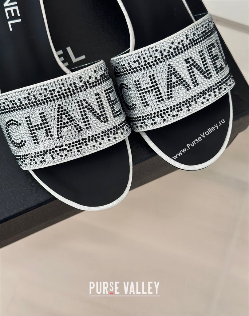 Chanel Crystals Heel Slide Sandals 6cm with Logo Band White 2024 0223 (MD-240223105)