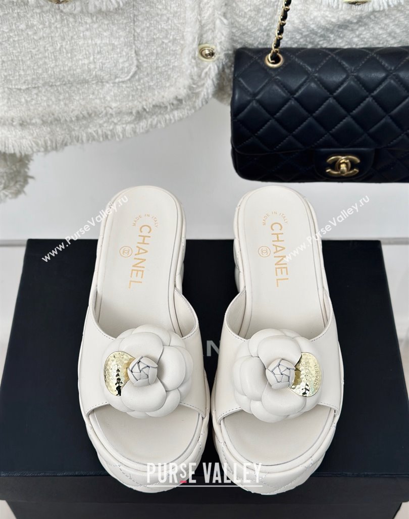 Chanel Camellia Bloom Calfskin Wedge Platform Slide Sandals 7.5cm White 2024 0224 (MD-240224003)