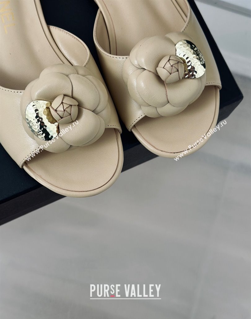 Chanel Camellia Bloom Calfskin Flat Slide Sandals 1.5cm Beige 2024 0224 (MD-240224008)