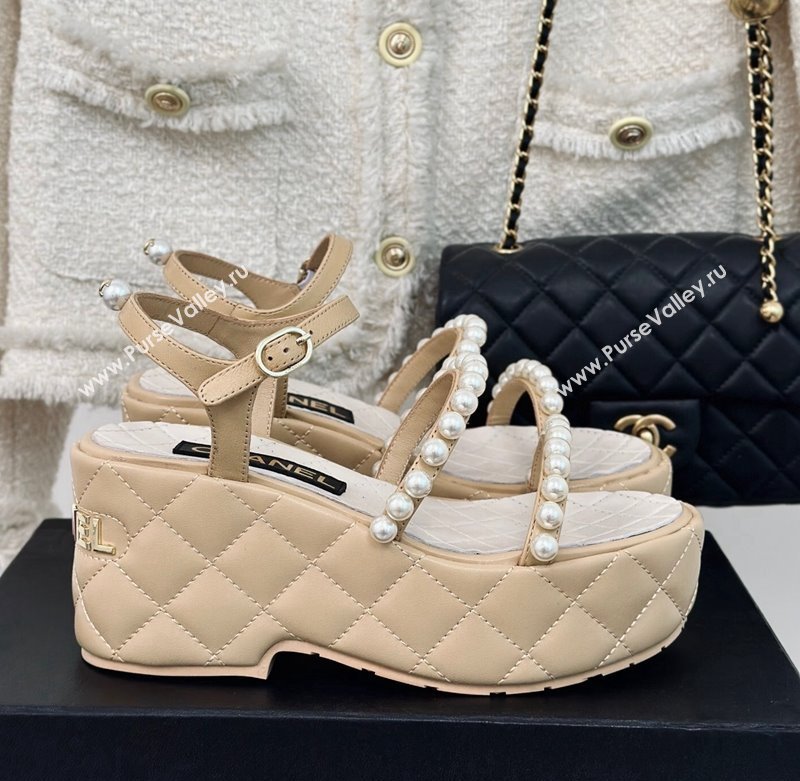 Chanel Quilted Lambskin Pearls Wedge Platform Sandals 7cm Beige 2024 0223 (MD-240223090)