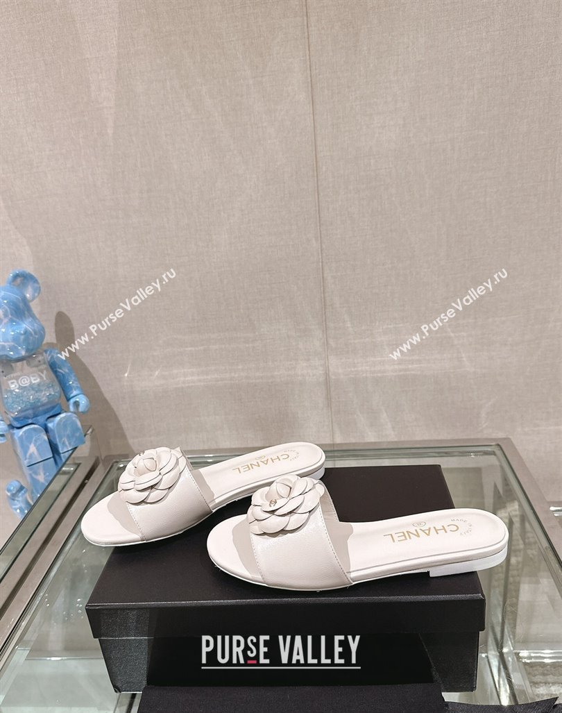 Chanel Camellia Bloom Lambskin Flat Slide Sandals 1cm G45499 White 2024 0224 (MD-240224013)