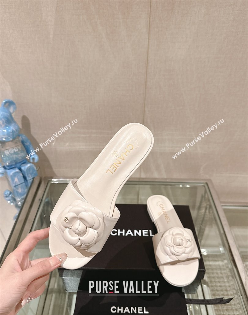 Chanel Camellia Bloom Lambskin Flat Slide Sandals 1cm G45499 White 2024 0224 (MD-240224013)