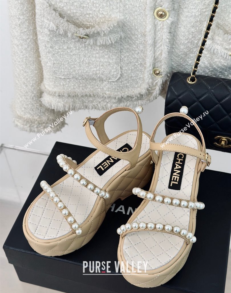 Chanel Quilted Lambskin Pearls Wedge Platform Sandals 7cm Beige 2024 0223 (MD-240223090)