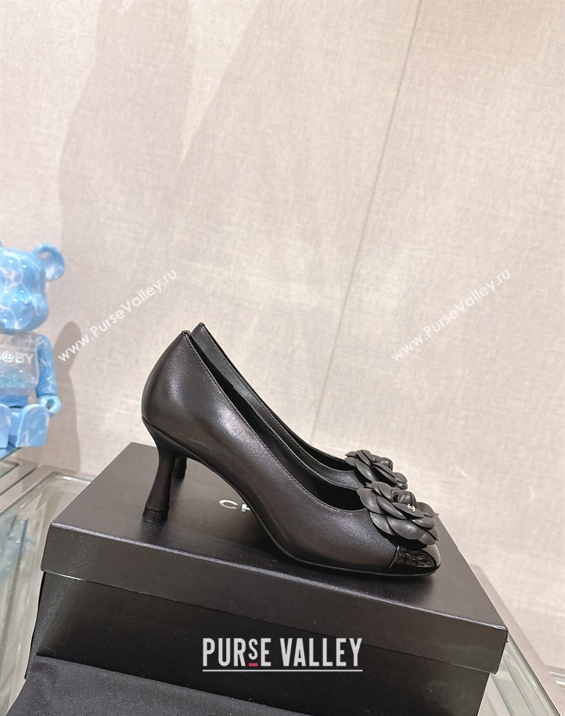 Chanel Camellia Bloom Lambskin Patent Calfskin Pumps 7cm Black 2024 0224 (MD-240224028)