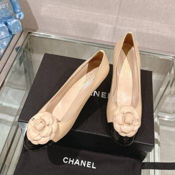 Chanel Camellia Bloom Lambskin Patent Calfskin Pumps 7cm Beige 2024 0224 (MD-240224029)