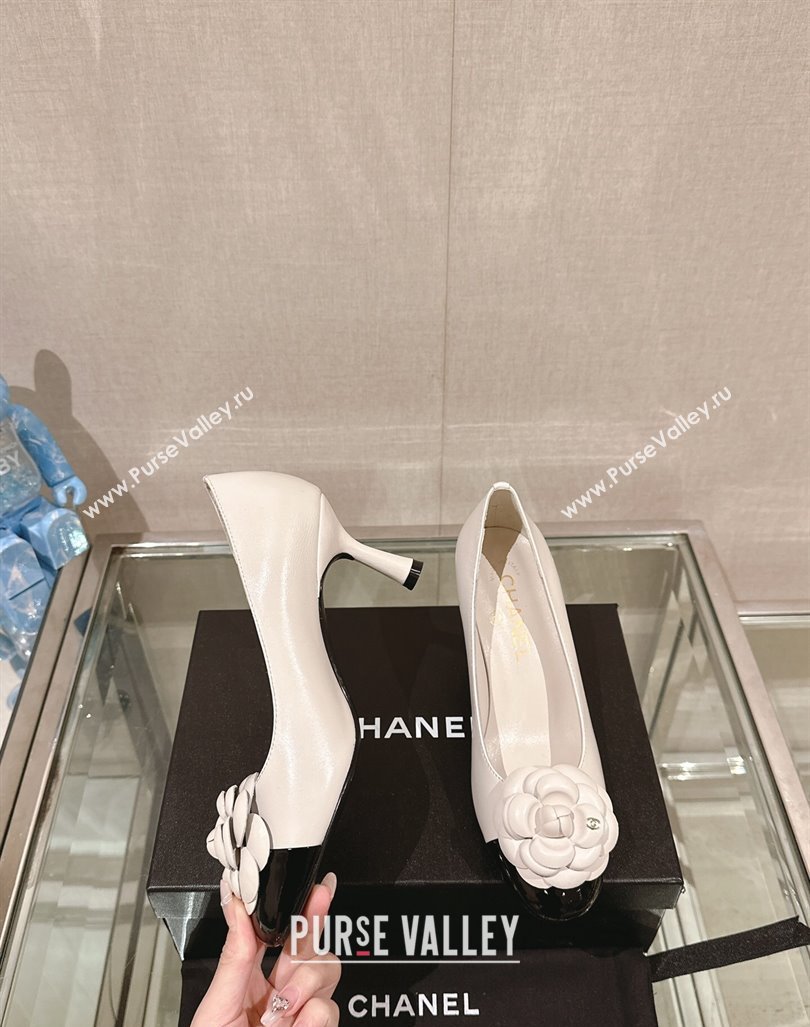 Chanel Camellia Bloom Lambskin Patent Calfskin Pumps 7cm White 2024 0224 (MD-240224030)