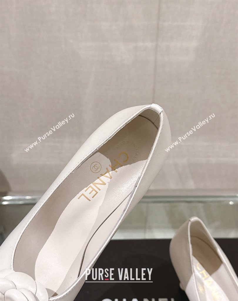 Chanel Camellia Bloom Lambskin Patent Calfskin Pumps 7cm White 2024 0224 (MD-240224030)