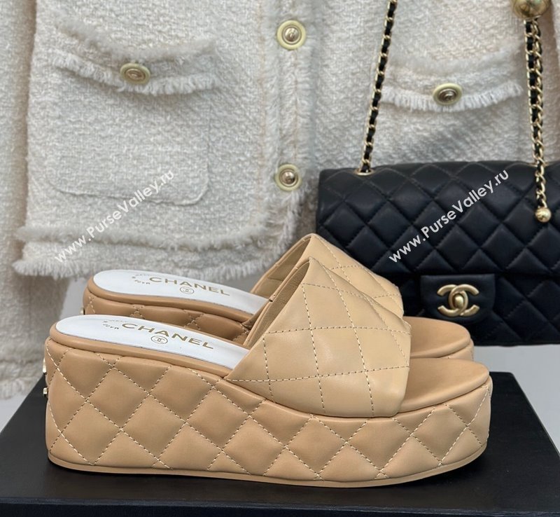 Chanel Quilted Lambskin Wedge Platform Slide Sandals 6.5cm Beige 2024 0224 (MD-240224032)