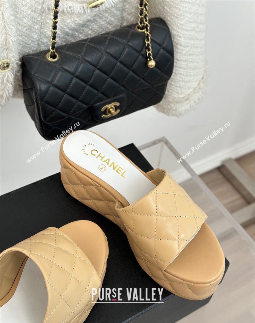 Chanel Quilted Lambskin Wedge Platform Slide Sandals 6.5cm Beige 2024 0224 (MD-240224032)