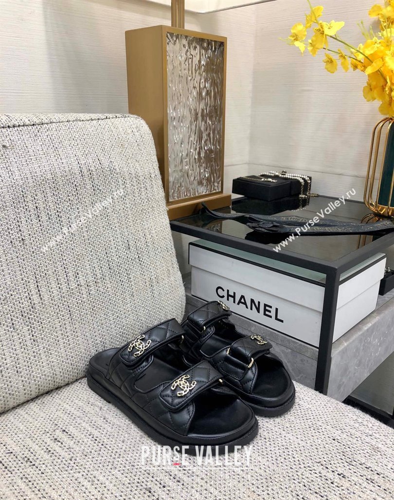 Chanel Quilted Lambskin Flat Strap Slide Sandals with Chain CC Black 2024 0224 (MD-240224054)