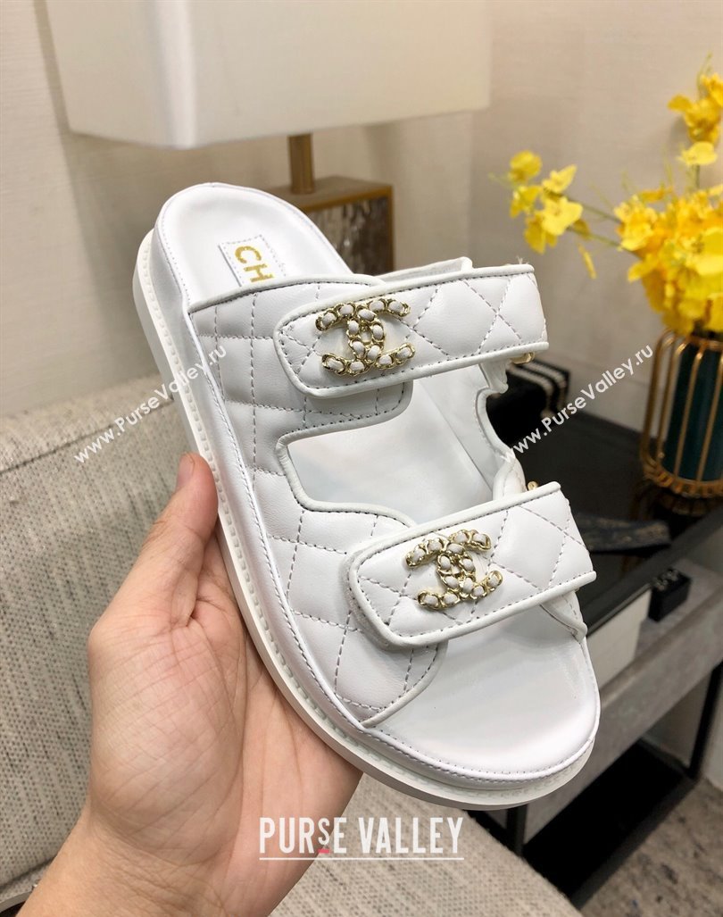 Chanel Quilted Lambskin Flat Strap Slide Sandals with Chain CC White 2024 0224 (MD-240224057)