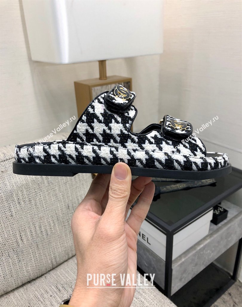 Chanel Houndstooth Fabric Flat Strap Slide Sandals with One-Tone CC Black 2024 0224 (MD-240224070)