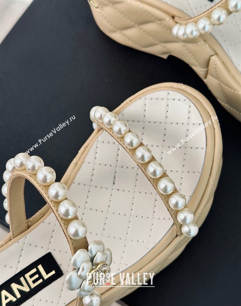 Chanel Quilted Lambskin and Pearls Wedge Platform Slide Sandals 7cm Beige 2024 0223 (MD-240223099)