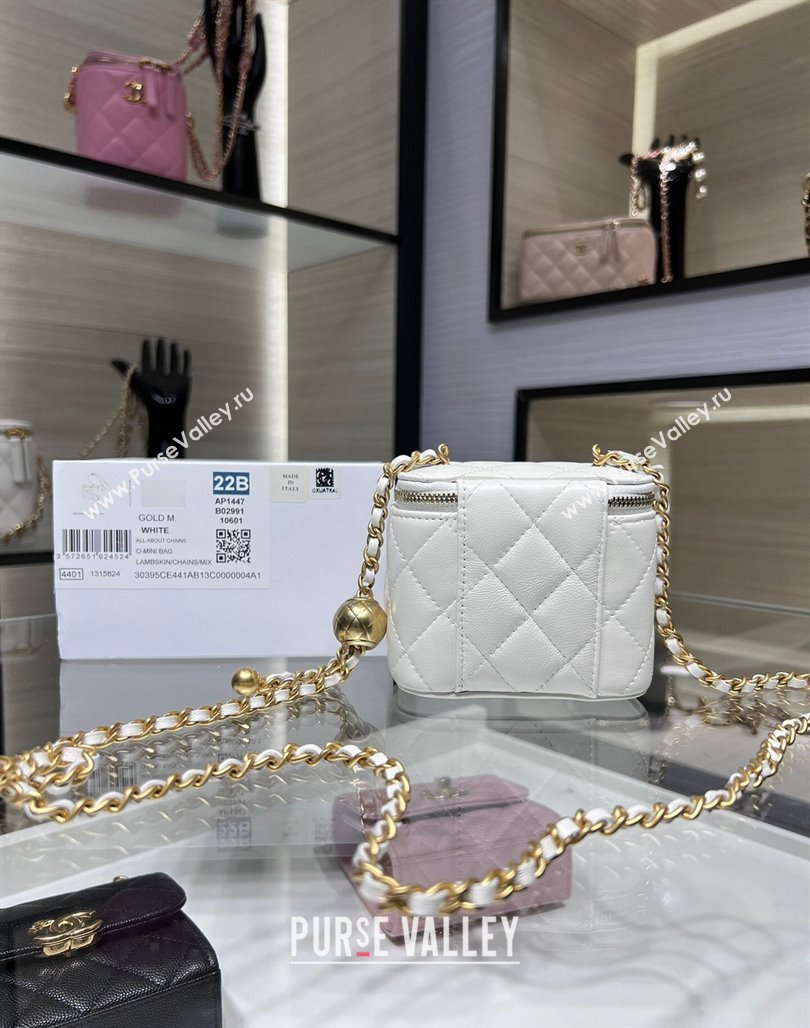 Chanel Lambskin Clutch with Chain and Gold-Tone Ball AP1447 White 2024 (yezi-240311012)