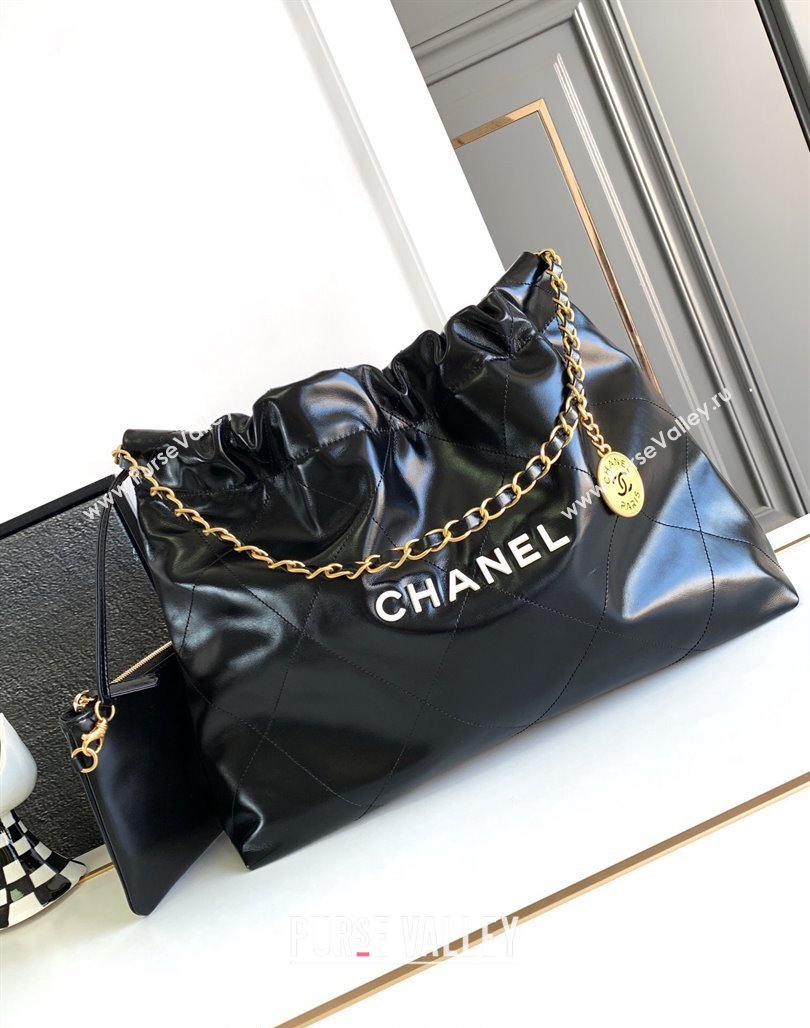 Chanel Shiny Calfskin 22 East West Shopping Bag AS4486 Black/Gold/White 2024 (yezi-240311030)