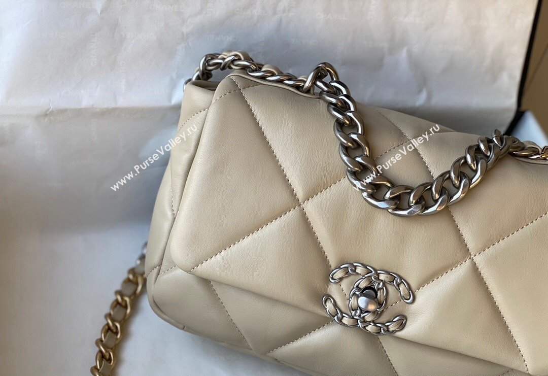 Chanel 19 Shiny Lambskin Small Flap Bag AS1160 Beige/Silver 2024 (sm-240311051)