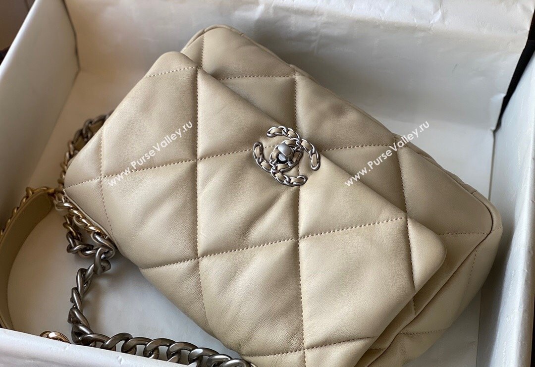 Chanel 19 Shiny Lambskin Large Flap Bag AS1161 Beige/Silver 2024 (sm-240311044)