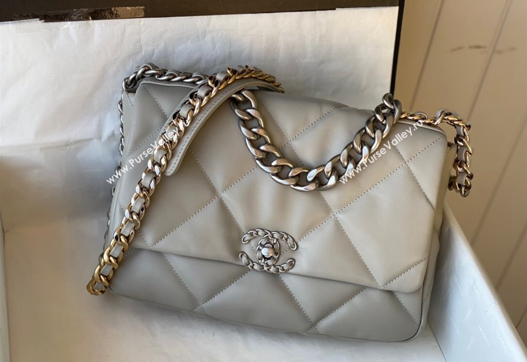 Chanel 19 Shiny Lambskin Large Flap Bag AS1161 Light Grey 2024 (sm-240311053)