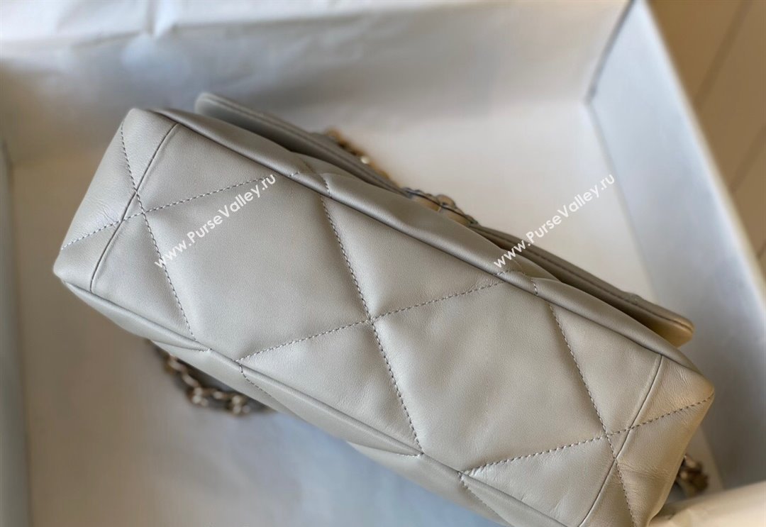 Chanel 19 Shiny Lambskin Large Flap Bag AS1161 Light Grey 2024 (sm-240311053)