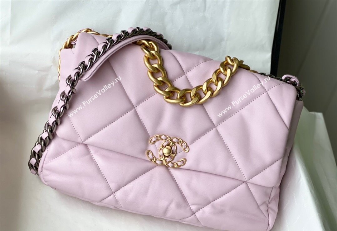 Chanel 19 Shiny Lambskin Large Flap Bag AS1161 Light Pink 2024 (sm-240311056)