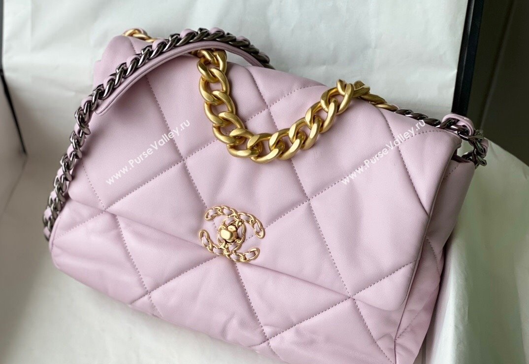 Chanel 19 Shiny Lambskin Large Flap Bag AS1161 Light Pink 2024 (sm-240311056)