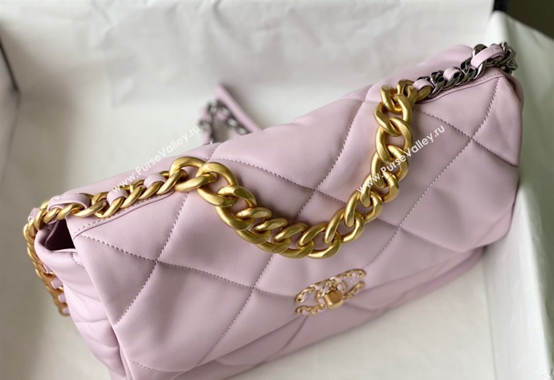 Chanel 19 Shiny Lambskin Large Flap Bag AS1161 Light Pink 2024 (sm-240311056)