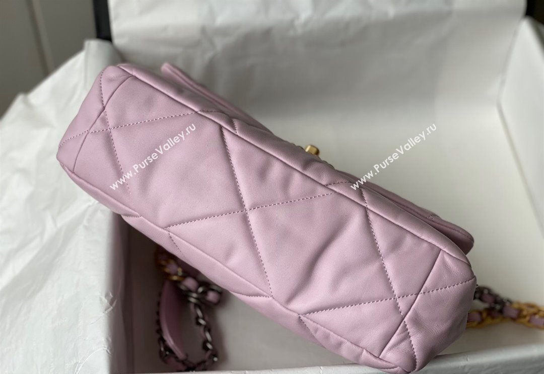 Chanel 19 Shiny Lambskin Large Flap Bag AS1161 Light Pink 2024 (sm-240311056)