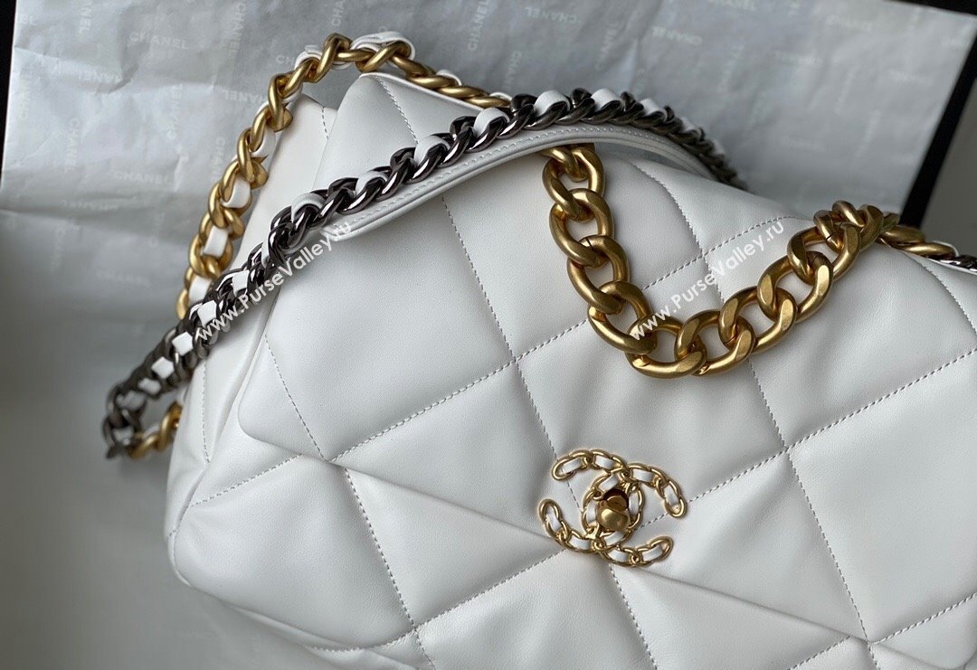 Chanel 19 Shiny Lambskin Large Flap Bag AS1161 White 2024 (sm-240311058)