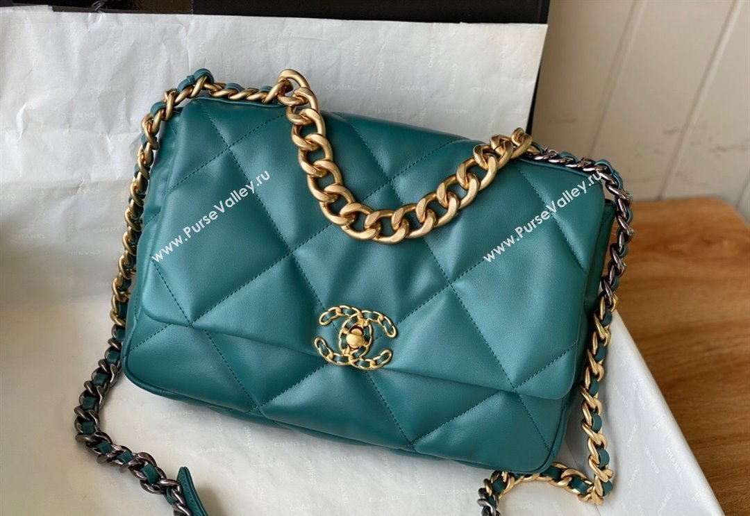 Chanel 19 Shiny Lambskin Large Flap Bag AS1161 Green/Gold 2024 (sm-240311060)
