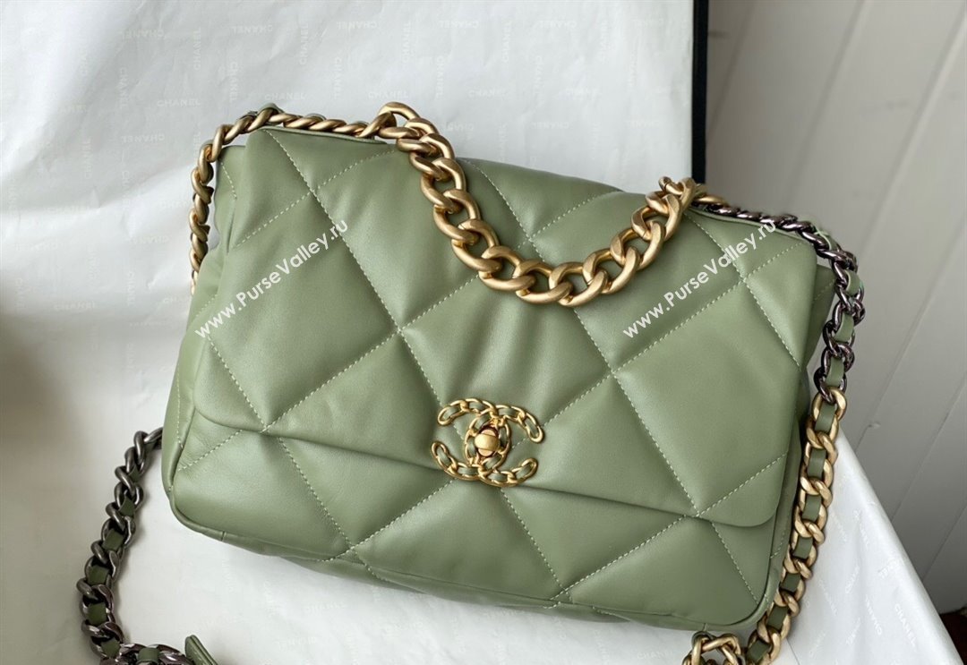 Chanel 19 Shiny Lambskin Large Flap Bag AS1161 Light Green 2024 (sm-240311062)