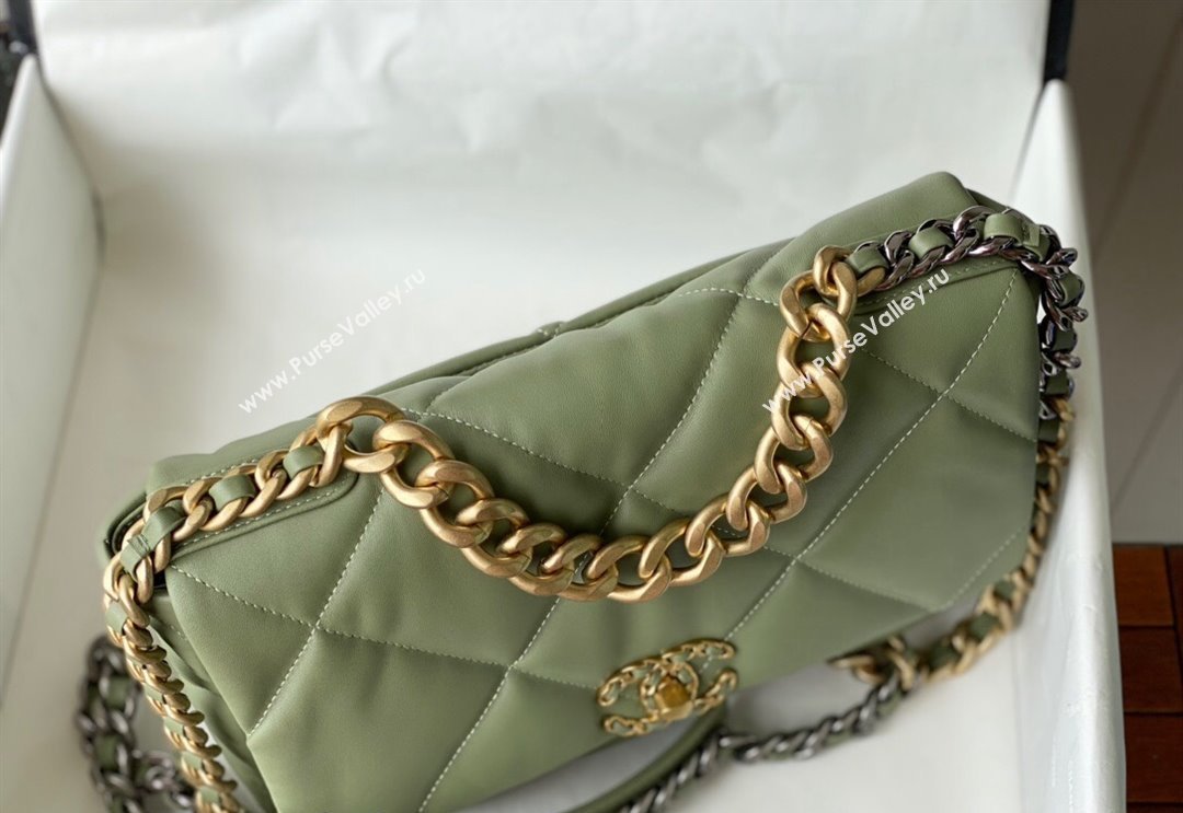 Chanel 19 Shiny Lambskin Large Flap Bag AS1161 Light Green 2024 (sm-240311062)