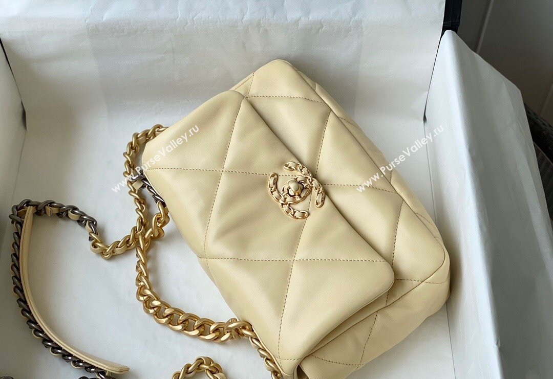 Chanel 19 Shiny Lambskin Small Flap Bag AS1160 Light Yellow 2024 (sm-240311063)