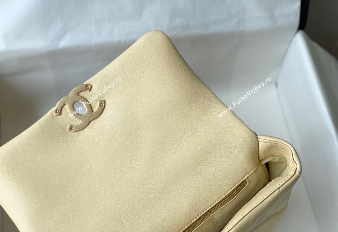 Chanel 19 Shiny Lambskin Small Flap Bag AS1160 Light Yellow 2024 (sm-240311063)