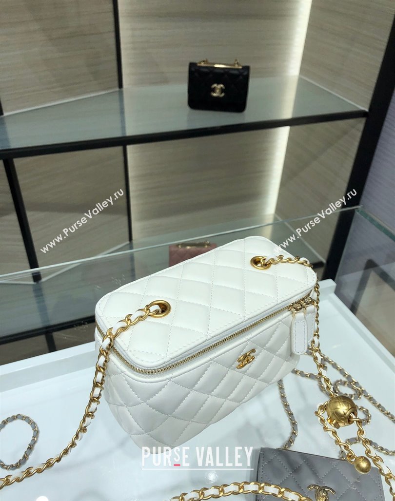 Chanel Lambskin Clutch with Chain and Gold-Tone Ball AP2303 White 2024 (yezi-240311006)
