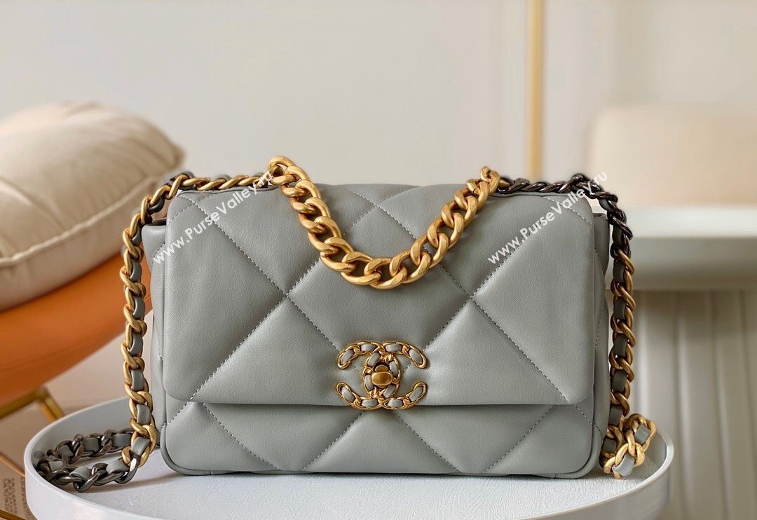 Chanel 19 Shiny Lambskin Small Flap Bag AS1160 Light Grey 2024 (sm-240311069)