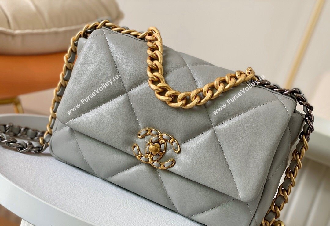 Chanel 19 Shiny Lambskin Small Flap Bag AS1160 Light Grey 2024 (sm-240311069)