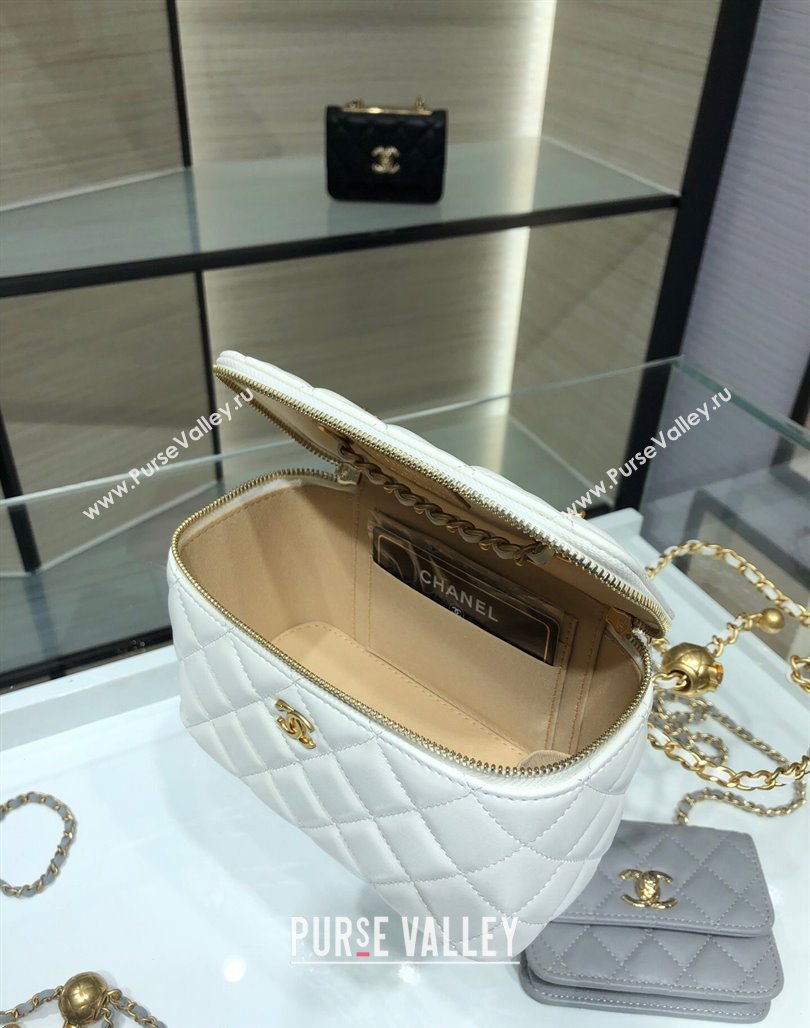 Chanel Lambskin Clutch with Chain and Gold-Tone Ball AP2303 White 2024 (yezi-240311006)