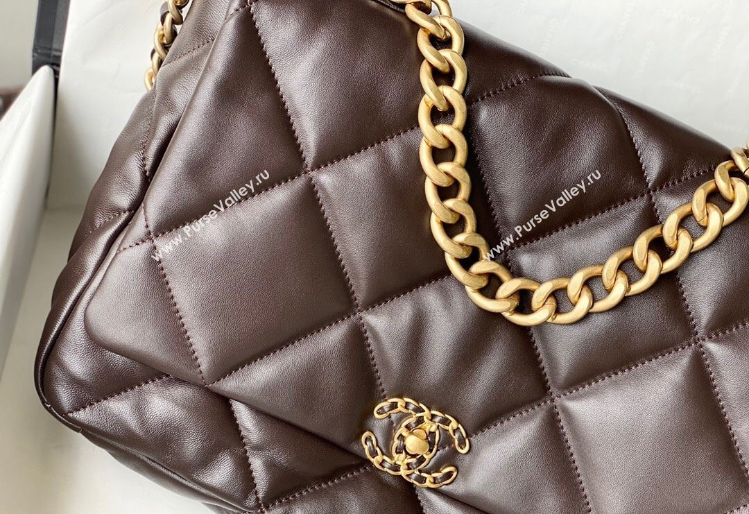 Chanel 19 Shiny Lambskin Maxi Flap Bag AS1162 Brown 2024 (sm-240311073)