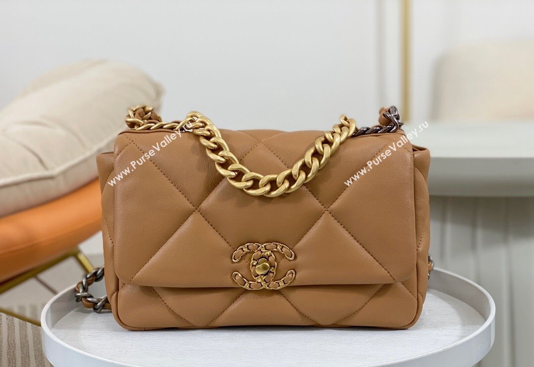 Chanel 19 Shiny Lambskin Small Flap Bag AS1160 Caramel Brown 2024 (sm-240311077)