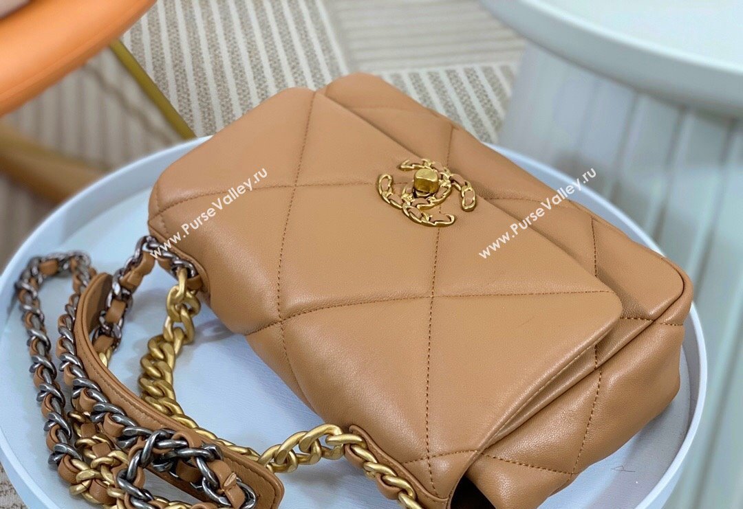 Chanel 19 Shiny Lambskin Small Flap Bag AS1160 Caramel Brown 2024 (sm-240311077)