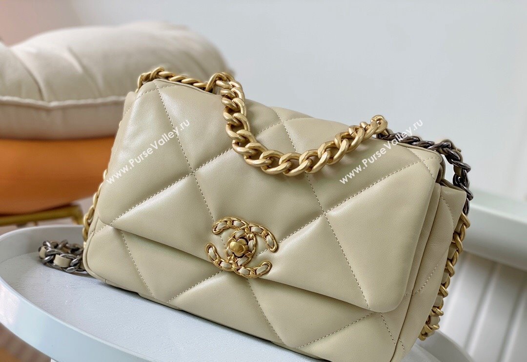 Chanel 19 Shiny Lambskin Small Flap Bag AS1160 Beige/Gold 2024 (sm-240311080)