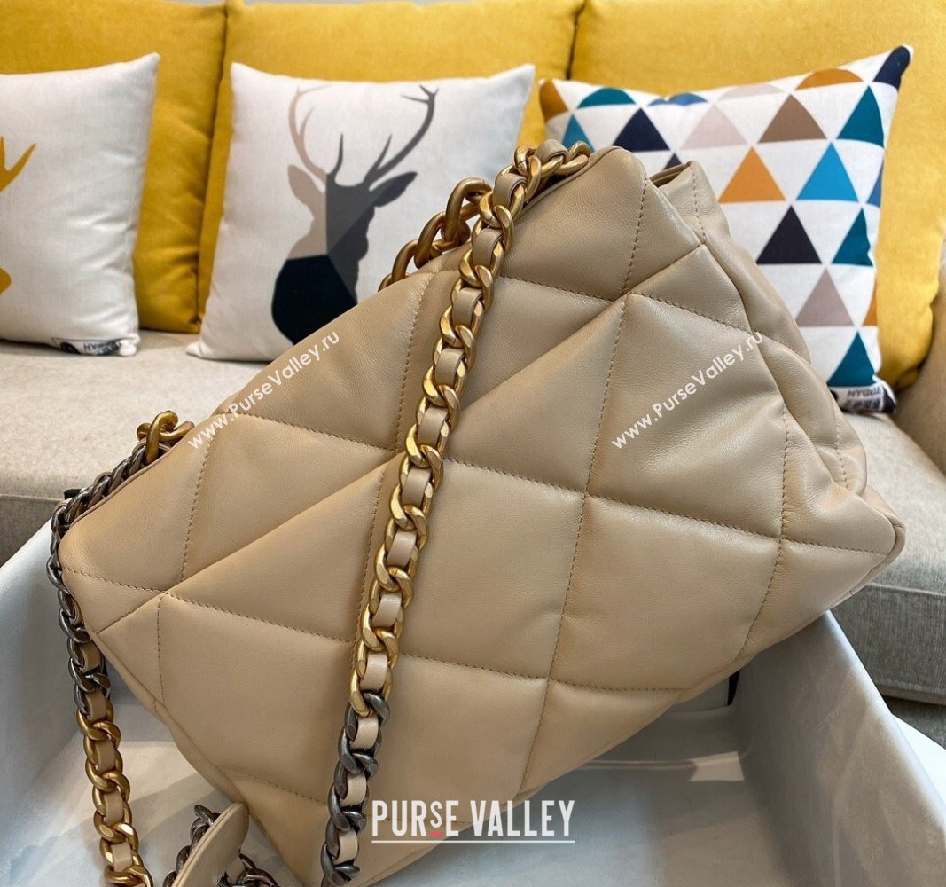 Chanel 19 Shiny Lambskin Large Flap Bag AS1161 Beige/Gold 2024 (sm-240311081)
