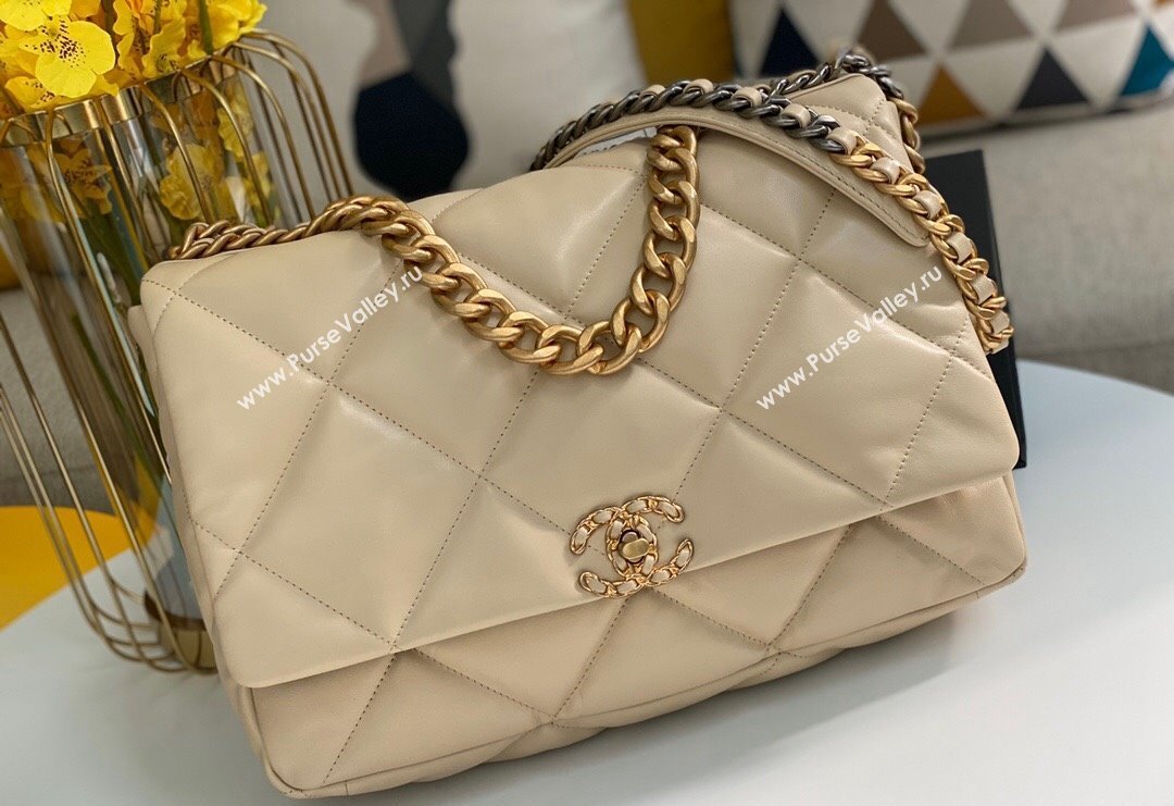 Chanel 19 Shiny Lambskin Maxi Flap Bag AS1162 Beige/Gold 2024 (sm-240311082)
