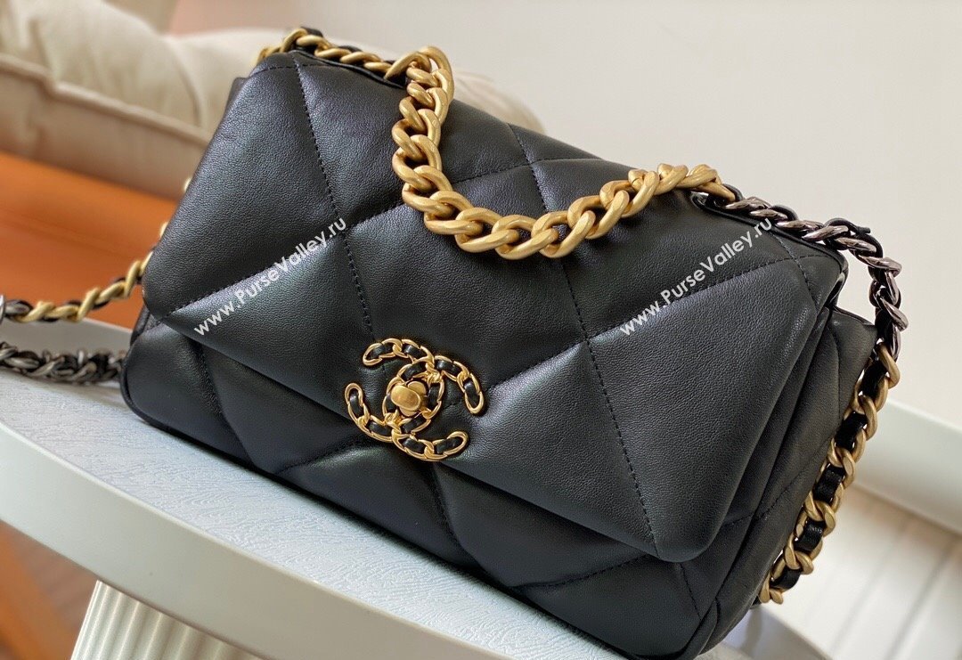 Chanel 19 Shiny Lambskin Small Flap Bag AS1160 Black/Gold 2024 (sm-240311083)