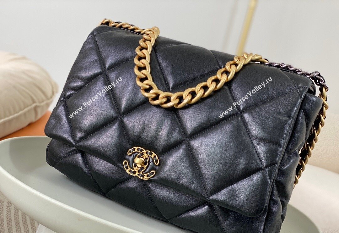 Chanel 19 Shiny Lambskin Maxi Flap Bag AS1162 Black/Gold 2024 (sm-240311085)