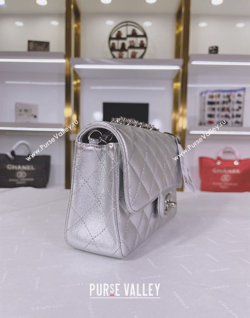 Chanel Metallic Calfskin Mini Flap Bag A01116 Silver 2024 0311 (YEZI-240311037)