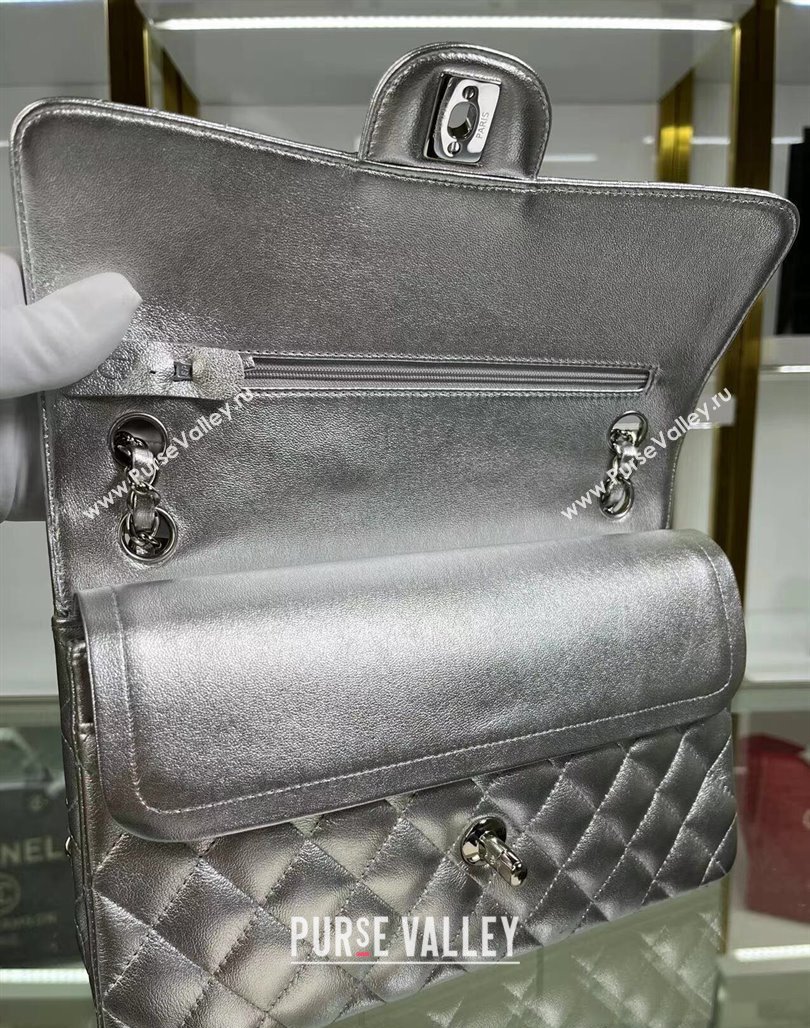 Chanel Metallic Calfskin Medium Flap Bag A01112 Silver 2024 0311 (YEZI-240311040)
