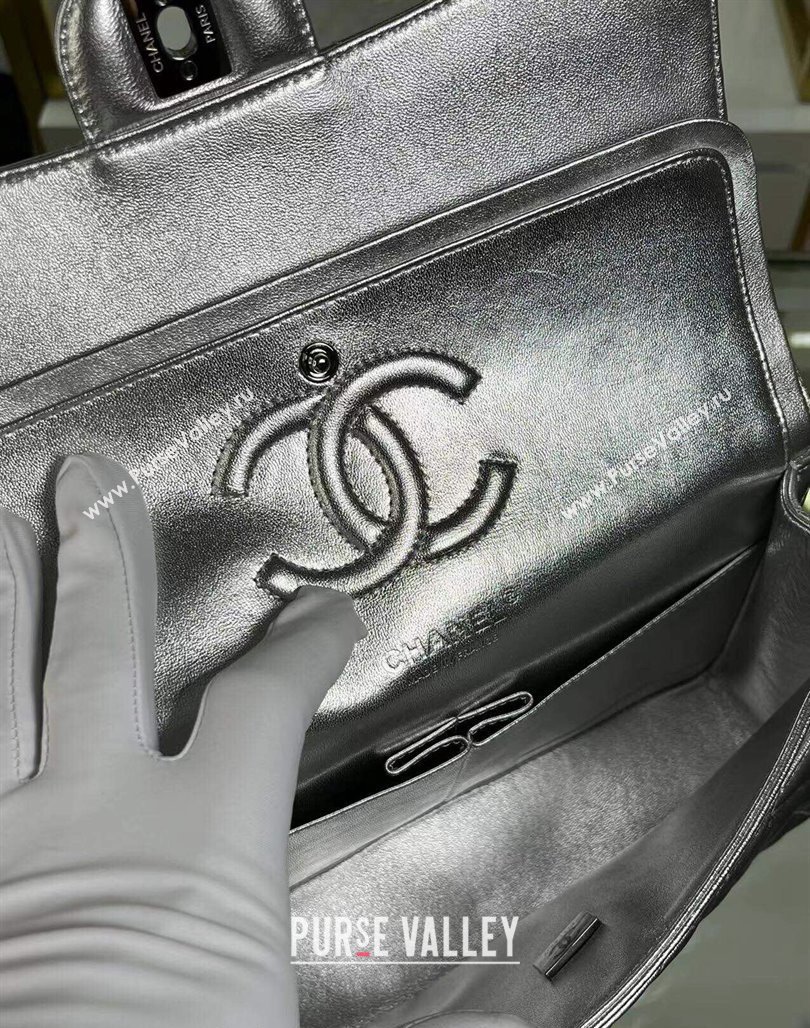 Chanel Metallic Calfskin Medium Flap Bag A01112 Silver 2024 0311 (YEZI-240311040)