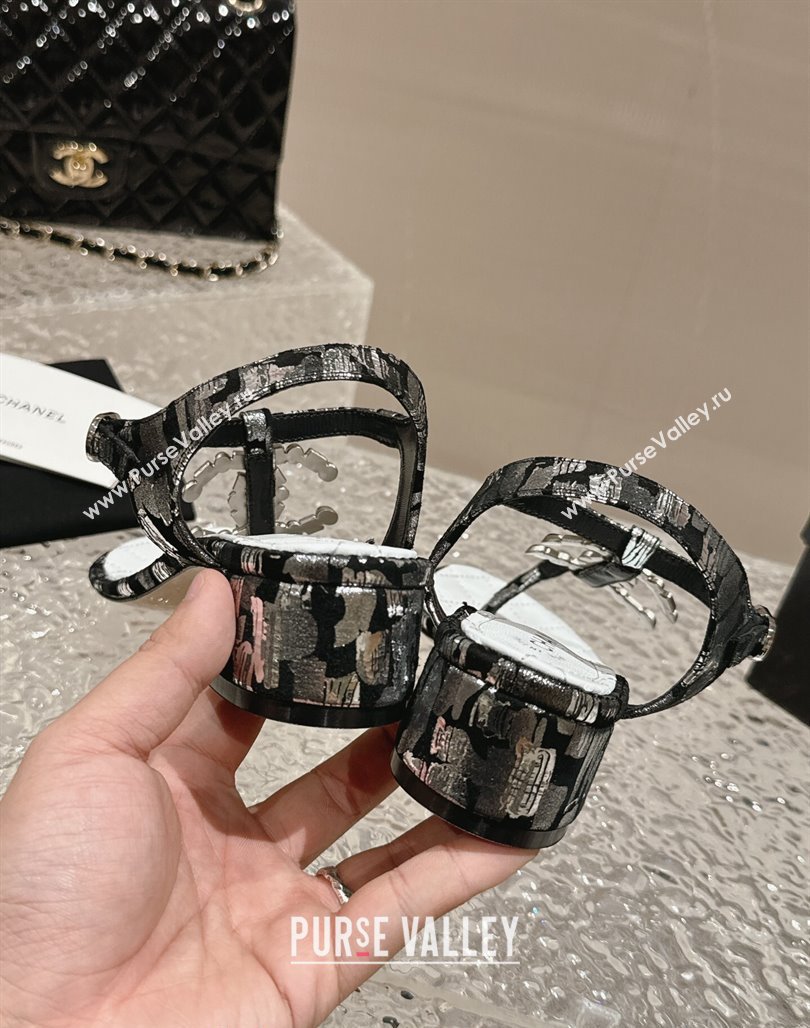 Chanel Suede and Laminated Heel Thong Sandals 4.5cm with Stone CC Black 2024 0322 (MD-240322099)